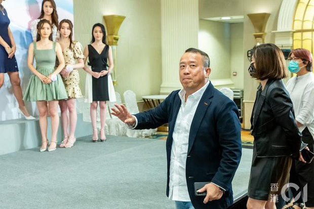 Ngày tàn của TVB đã tới: Để kẻ hiếp dâm đồi bại làm lãnh đạo, hàng loạt sao lớn trụ cột dứt áo ra đi?-1