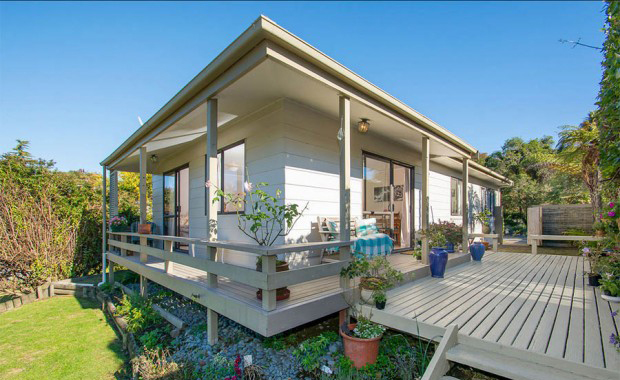 Những ban công trước nhà kiểu mẫu cho bạn góc thư giãn tuyệt vời sau một ngày làm việc mệt mỏi-4