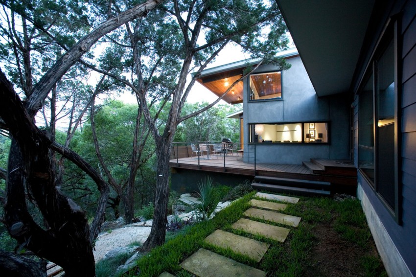 Những ban công trước nhà kiểu mẫu cho bạn góc thư giãn tuyệt vời sau một ngày làm việc mệt mỏi-13