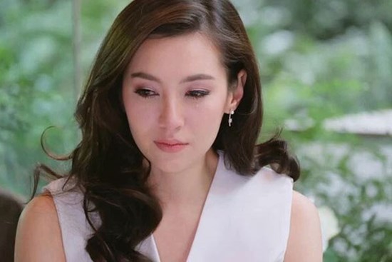 Sát ngày cưới chồng cũ bỗng tìm gặp, đặt vào tay 2 thứ khiến tôi lập tức hủy hôn