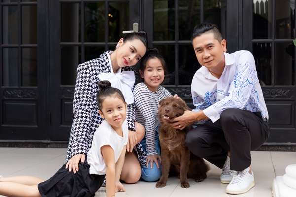 Hai công chúa nhà Lưu Hương Giang - Hồ Hoài Anh khóc nức nở và phản đối khi bố mẹ dự định sinh thêm em bé-2