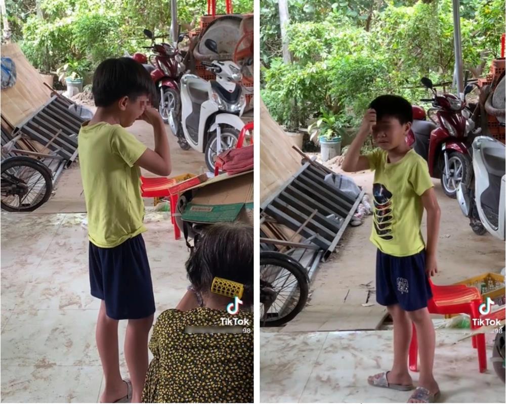 Nghe cuộc điện thoại cuối cùng từ ba, cậu bé lớp 6 khóc nghẹn không thành tiếng-1