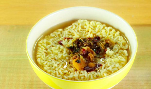 7 món ăn vặt được bán nhiều ở siêu thị, nhiều người tưởng ngon lành nhưng chứa cả ổ vi khuẩn-1