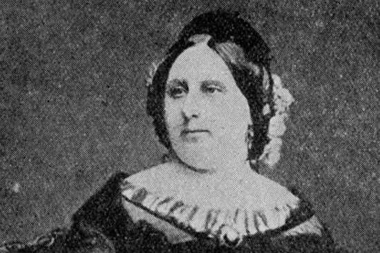 Có nhân tình kém 27 tuổi, chồng bịa chuyện vợ bị tâm thần để ly hôn nhưng vài năm sau gặp quả báo kinh hoàng và di nguyện 