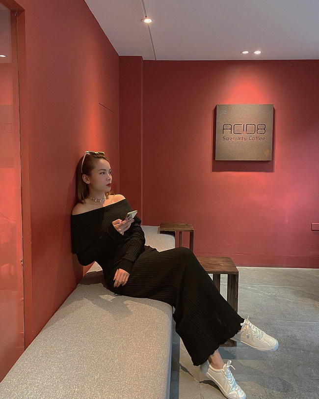 Dành cho lúc không biết mặc gì: 12 cách mix đồ đen - trắng của sao Việt giúp chị em trông sành điệu khỏi nghĩ-3