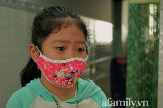 Những đứa trẻ mồ côi vì đại dịch: Nén nhang lúc đêm muộn khe khẽ 