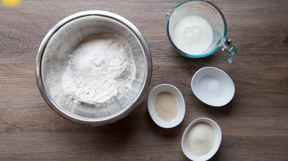Bỏ túi công thức đơn giản làm bánh bao sữa thơm phức, mềm mịn, cả nhà có bữa sáng cực nhanh gọn-1