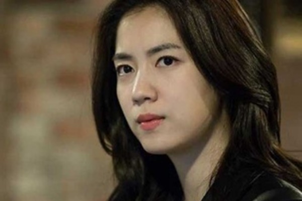 Con gái có thai sau 6 năm kết hôn nhưng chưa kịp gọi điện cho tôi để báo tin vui, khi nghe cuộc trò chuyện của nó, tôi ớn lạnh sống lưng-3