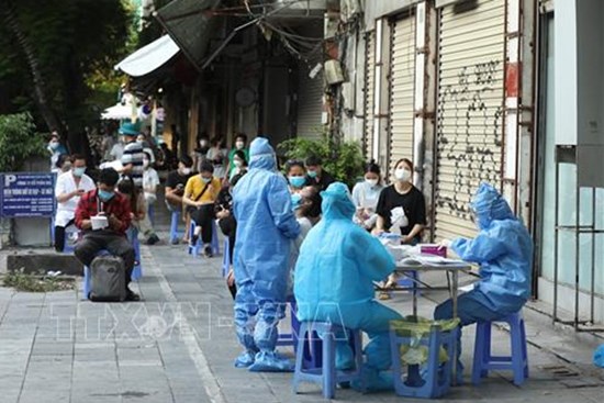 Trưa 2/10, Hà Nội thêm 2 ca mắc Covid-19 là nhân viên BV Việt Đức