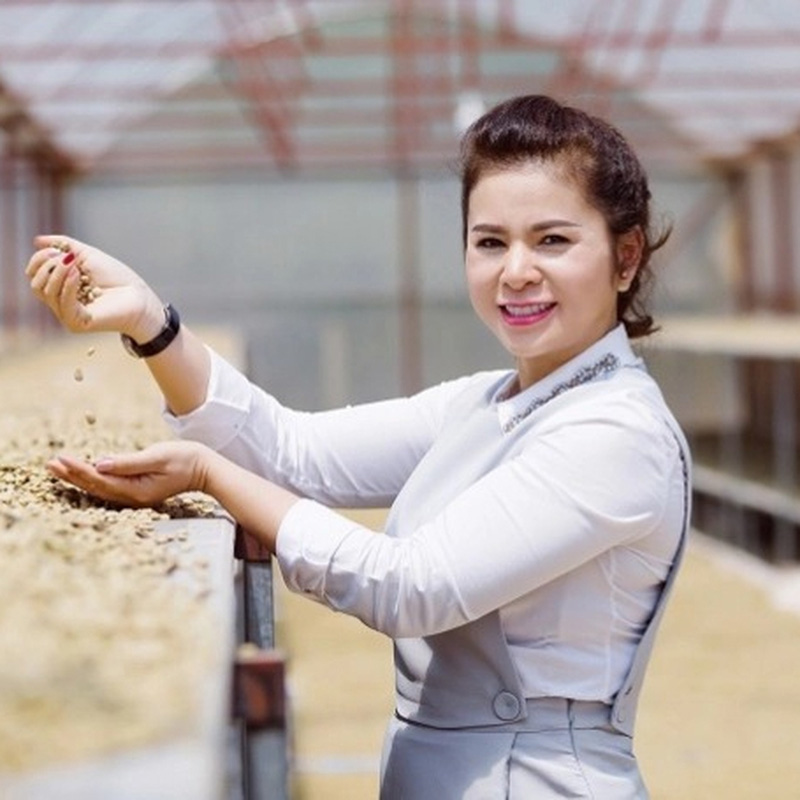 Đấu trường nhan sắc của 4 nữ đại gia ngót nghét 50 tuổi: Phu nhân tỷ phú Johnathan Hạnh Nguyễn hay ai sẽ về đích?-3