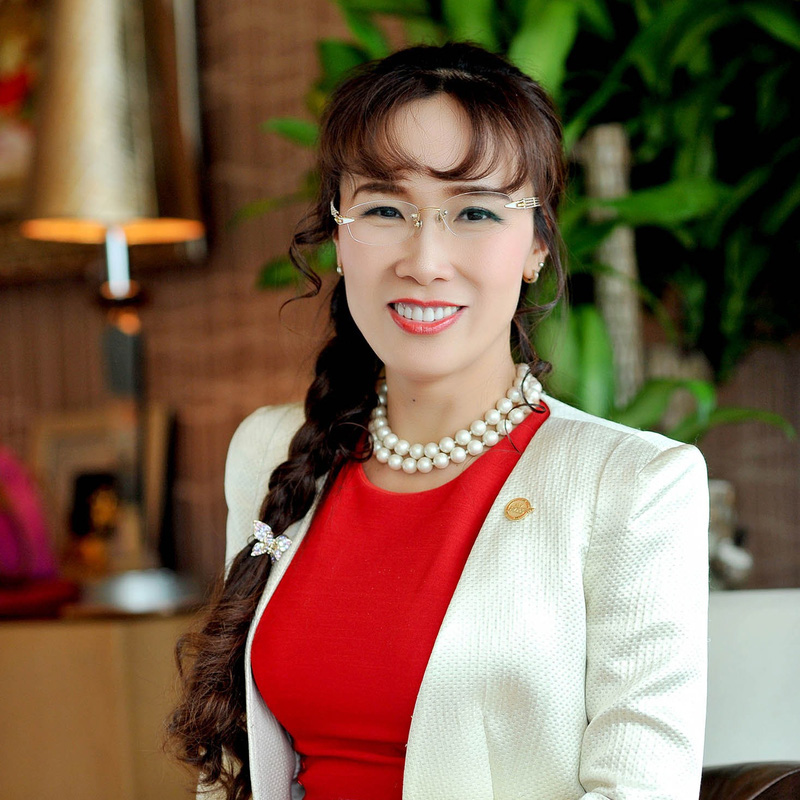 Đấu trường nhan sắc của 4 nữ đại gia ngót nghét 50 tuổi: Phu nhân tỷ phú Johnathan Hạnh Nguyễn hay ai sẽ về đích?-4