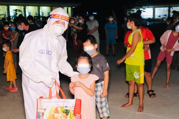 Hà Nội: 600 người tại Viện Huyết học và Truyền máu TW liên quan F0 chăm mẹ tại BV Việt Đức-2