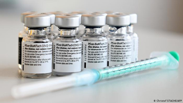Nghiên cứu mới: Kháng thể ở nhiều người biến mất sau 6 tháng tiêm vaccine Pfizer-1