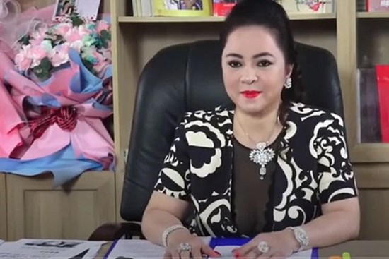 NÓNG: Công an TP.HCM yêu cầu các đơn vị rà soát theo tố giác của bà Nguyễn Phương Hằng