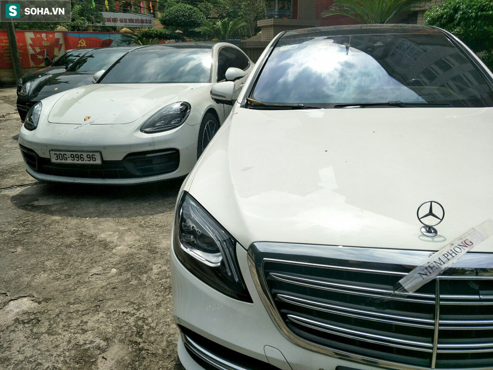 Chân dung kẻ cầm đầu đường dây đánh bạc qua mạng khủng trị giá 1.500 tỉ vừa bị triệt phá-3