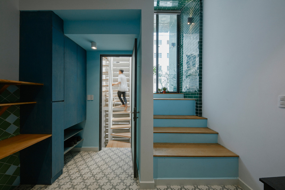 Nhà xanh lá 34m2 lọt thỏm giữa những công trình cao tầng nhưng vẫn nổi nhất khu nhờ loạt điểm nhấn độc nhất vô nhị-22