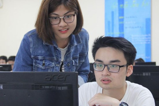 Khi nào trường đại học mở cửa trở lại?