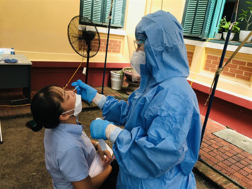 BV Việt Đức đề nghị di chuyển bệnh nhân sang 3 bệnh viện của TW và Hà Nội-2