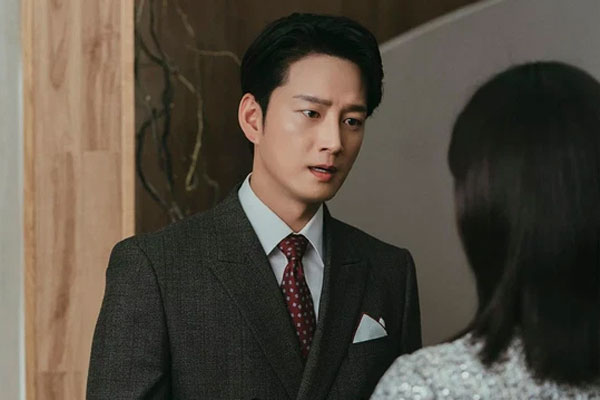 Cứ tưởng chồng chăm lo cho sức khỏe của vợ, hóa ra anh có âm mưu ghê gớm thế này đây!-2