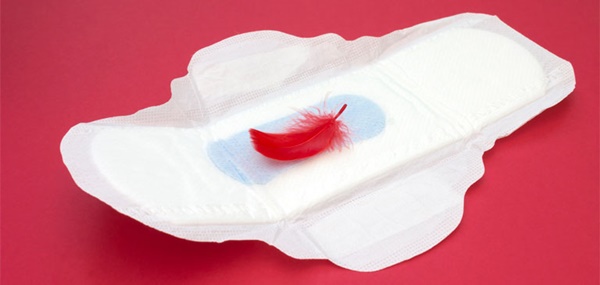 Gội đầu trong ngày đèn đỏ sẽ gây nhiều bệnh tật đúng hay sai?-3