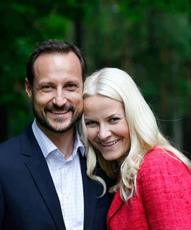 Hơn cả cổ tích: Mối tình vượt mọi định kiến của Thái tử Na Uy với mẹ đơn thân làm bồi bàn, quyết xin bỏ ngai vàng nếu không được bên nhau-6