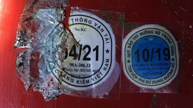 Vụ tai nạn khiến nhóm Youtuber thương vong: Xe con đã quá hạn đăng kiểm 5 tháng-5