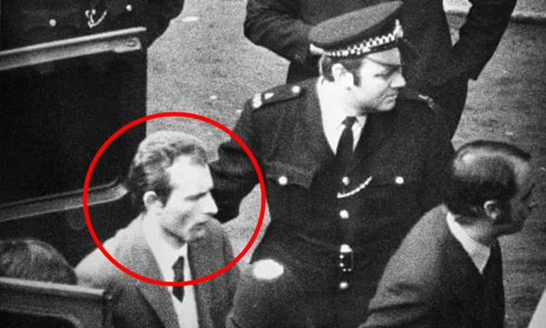 Vụ bắt cóc chấn động hoàng gia: Con gái Nữ hoàng Anh bị kẻ cầm súng khống chế, nói đúng vẻn vẹn 3 từ khiến tên tội phạm run sợ-6