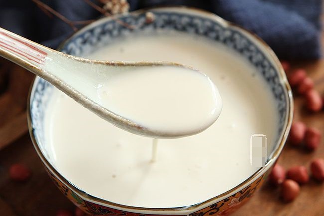 Thời tiết se lạnh, hãy làm ngay ly sữa đậu phộng bổ dưỡng, dù muốn tăng cân hay giảm cân đều thành công-2