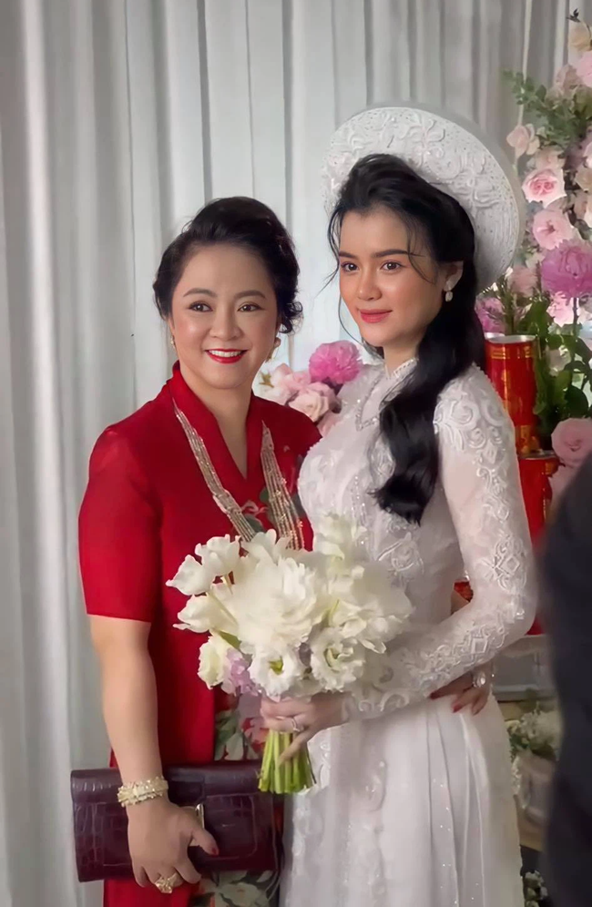 Dùng đòn bẩy đặc biệt, bà Phương Hằng tiết lộ cách đối xử với con dâu trong nhà, chỉ nghe phát ngôn thôi cũng thấy đẳng cấp-1