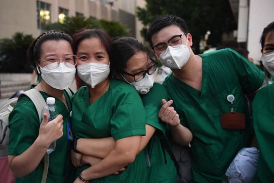 Trước ngày 15/10, lực lượng y tế hỗ trợ chống dịch sẽ rút khỏi TP.HCM