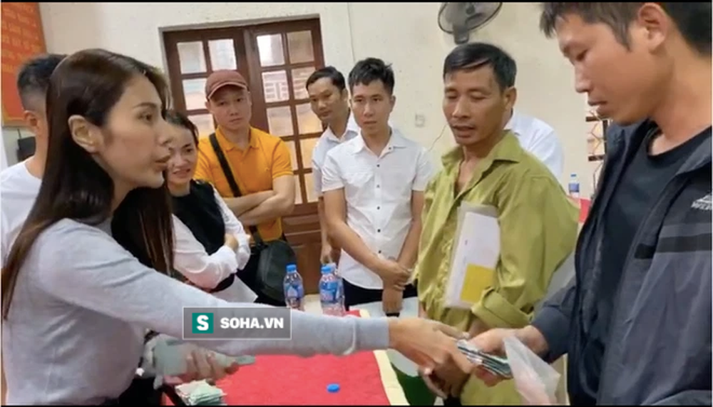 Chính quyền Nghệ An lên tiếng việc Thủy Tiên trao tiền cứu trợ: Chúng tôi đang làm việc với cơ quan chức năng-2