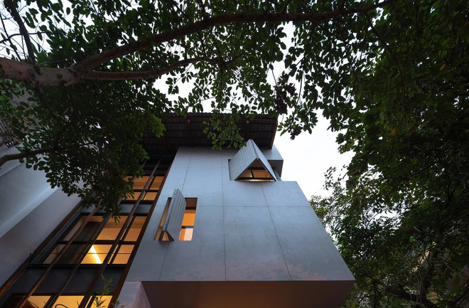 6 ngôi nhà Việt nhìn ngoài cứ ngỡ không có gì, bước vào mới bất ngờ với không gian và kiến trúc đỉnh cao-21