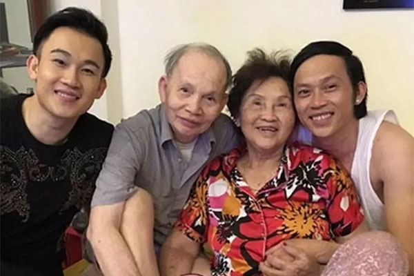 Cáo phó bố ruột NS Hoài Linh: Gia đình miễn thăm viếng và phúng điếu, có chi tiết làm rõ tin đồn nam danh hài về Mỹ?-5