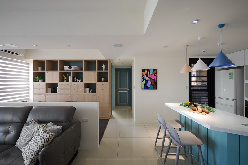 Căn hộ đáng yêu với những mảng màu gradient đặc sắc, độc lạ mà tinh tế-1