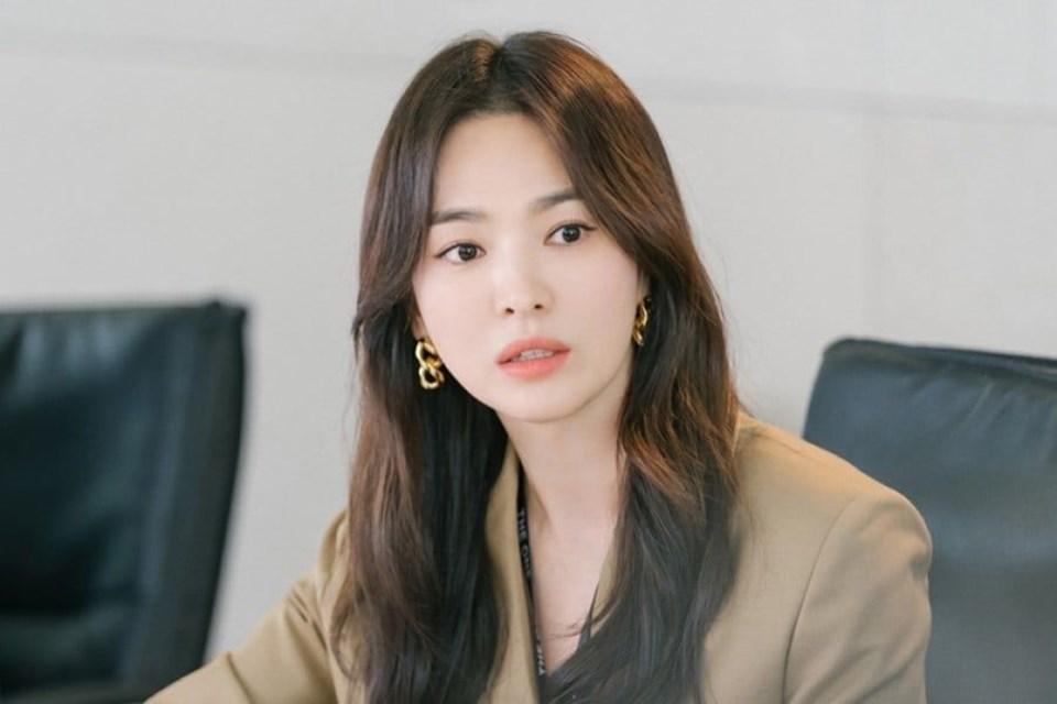 Tuyệt chiêu duy trì làn da trắng sáng của Song Hye Kyo, Suzy-2