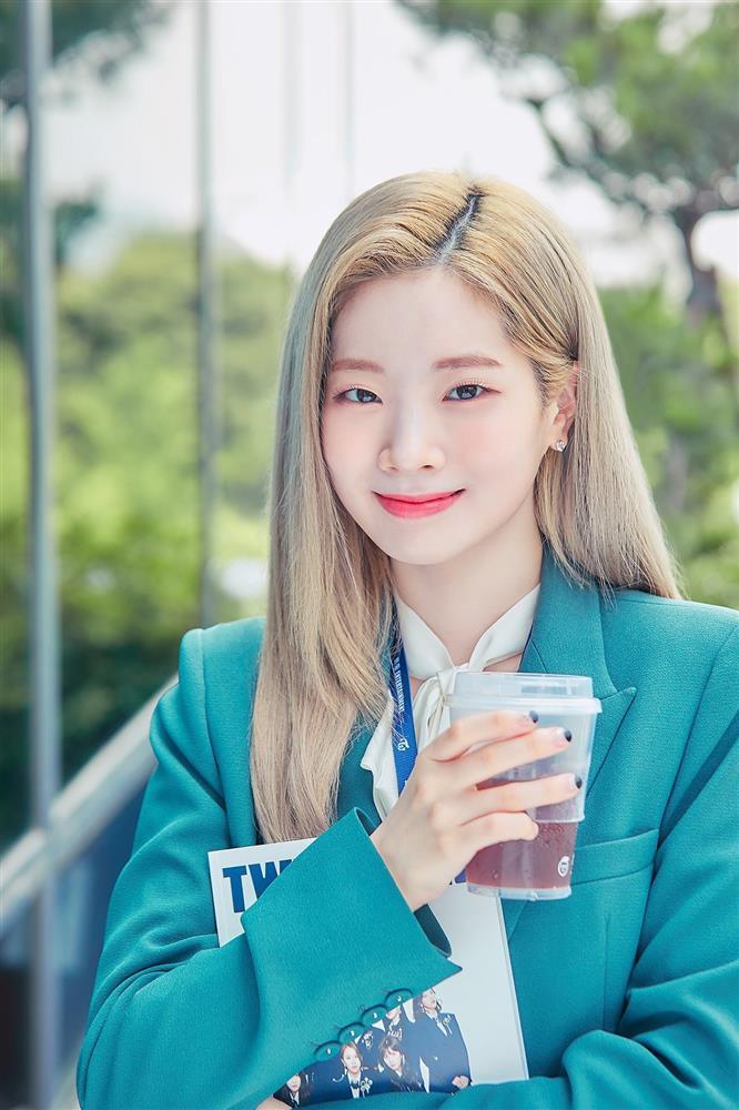 Tuyệt chiêu duy trì làn da trắng sáng của Song Hye Kyo, Suzy-6