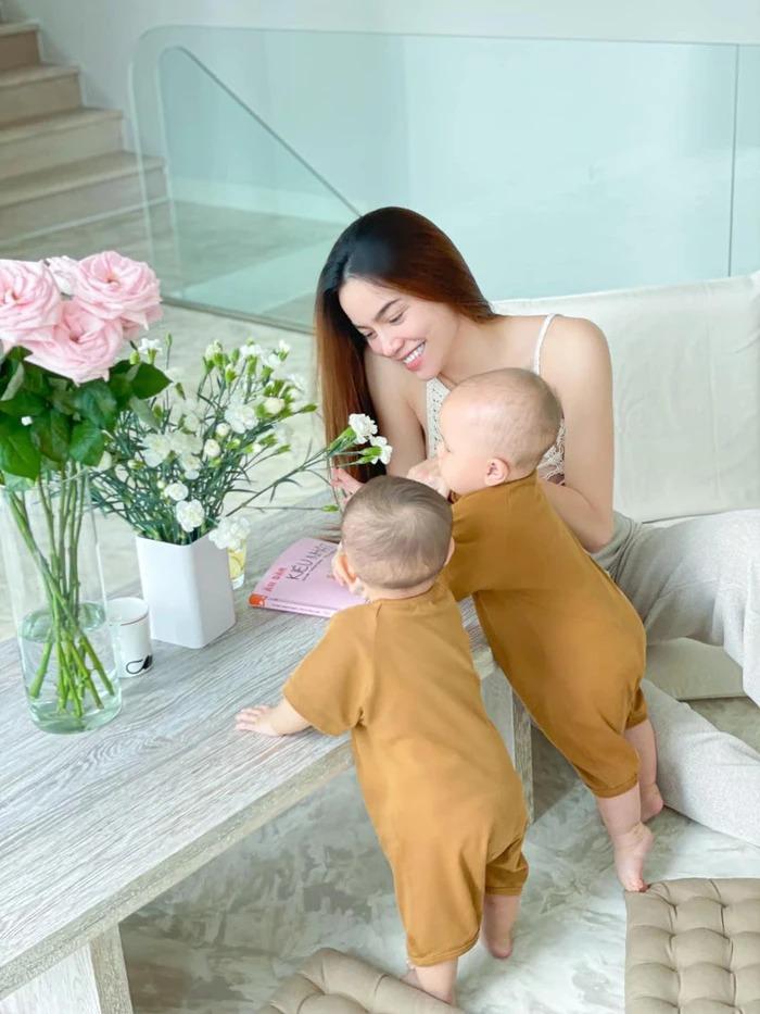 Vừa chuẩn bị come back, Hà Hồ khoe thân hình căng đét trong phòng tập-9
