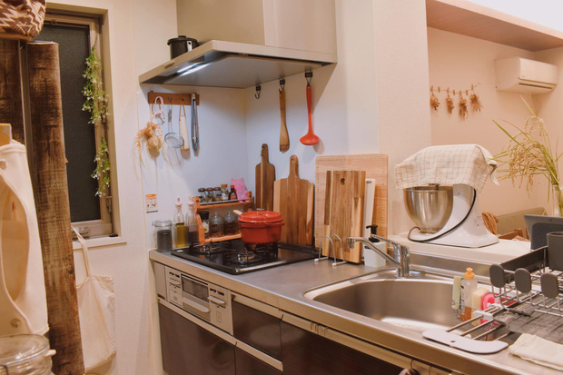 Căn bếp 6m2 tại Nhật của cô gái Việt nhận nghìn like từ hội chị em, đi 3 bước là hết nhưng ghi điểm vì gọn gàng vô cùng-3