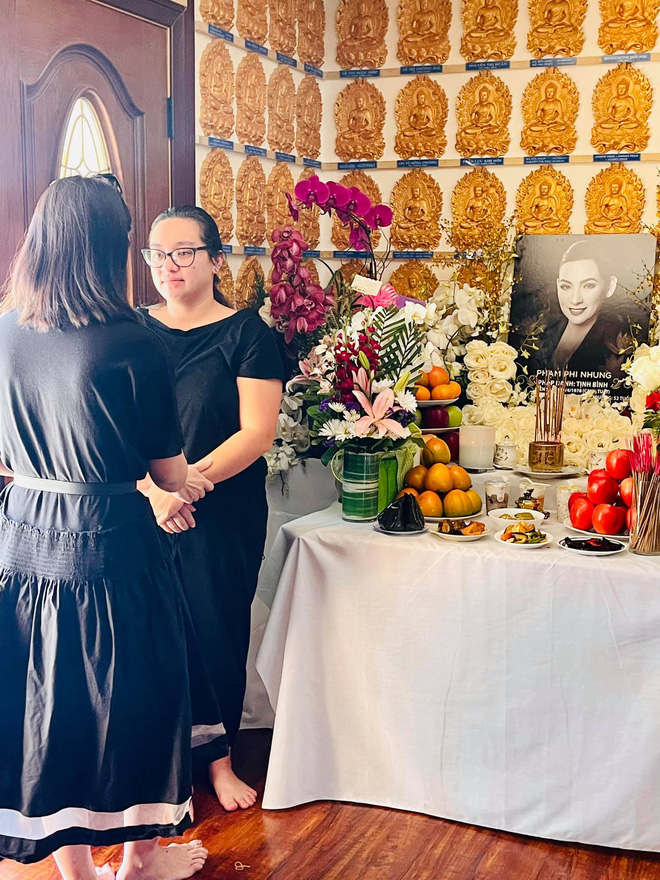 Em trai ca sĩ Phi Nhung: 1 ngày chưa thấy chị về là 1 ngày đứt ruột thương chị nằm chờ trong bệnh viện-3