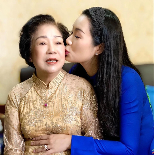 Tin buồn: Mẹ ruột Trịnh Kim Chi qua đời, NS Hồng Vân - Vy Oanh và dàn sao đồng loạt chia buồn-4
