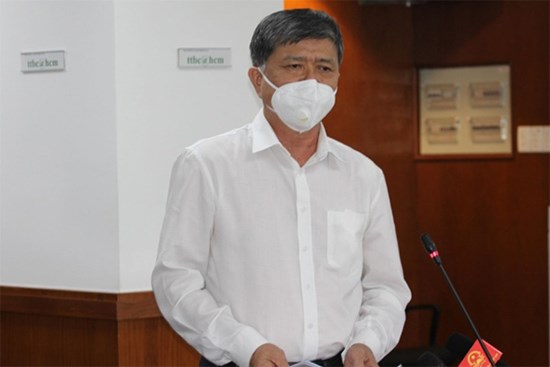 Học sinh TP.HCM có thể trở lại trường từ tháng 1/2022