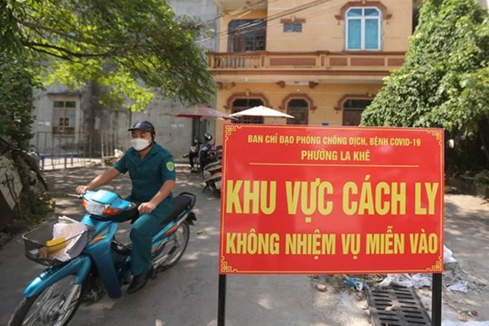 Hà Nội: F0 ho sốt tự mua thuốc uống, CDC đề nghị xử lý nghiêm nhà thuốc không báo cáo