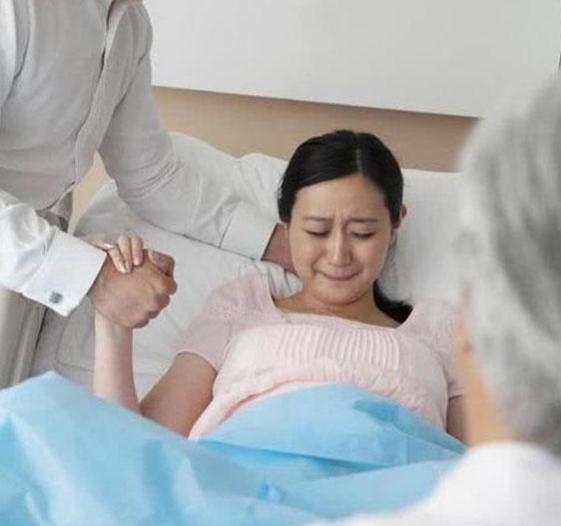 Tại sao bệnh viện lại bố trí bác sĩ nam vào khoa sản, nhỡ thấy chuyện riêng tư của sản phụ thì phải làm sao? Hóa ra sự thật là như thế này-2