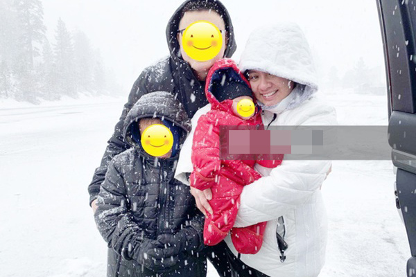 Tro cốt của cố ca sĩ Phi Nhung đang trên chuyến bay về Mỹ đoàn tụ với con gái ruột-5