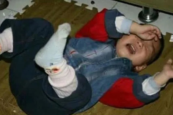 Quý tử nhà Thu Minh và chồng doanh nhân được dạy dỗ nghiêm khắc, bị phạt nặng nhưng sau đó vẫn làm điều này cho mẹ-7