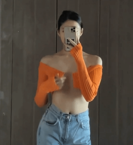 Hoa hậu hết nhiệm kỳ nên chơi lớn thả rông, đố bạn đoán được là ai-1