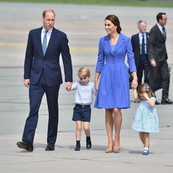 Không phải đỏ hay vàng, đây mới là màu thể hiện được sự quyền lực và giàu có mà người trong Hoàng gia ưa chuộng-3