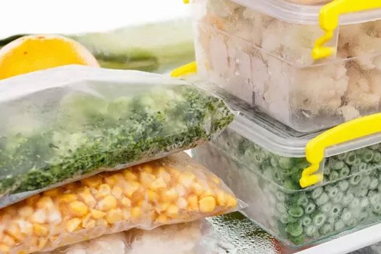 Mắc 10 sai lầm này trong chọn lựa và lưu trữ thực phẩm, bạn vừa tốn nhiều tiền vừa ảnh hưởng không nhỏ đến sức khoẻ