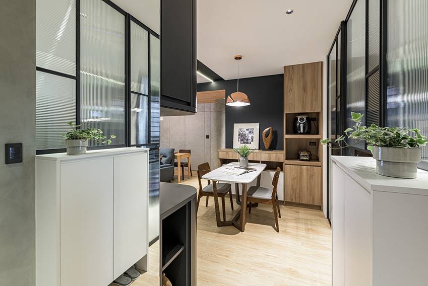 Căn hộ nhỏ với những yếu tố hình vòng cung ấn tượng, đem đến không gian sống mềm mại và thư thái-5