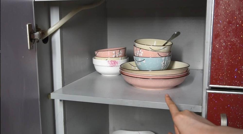 Khi tủ trở thành ổ gián, hãy đặt thứ này vào, chưa đầy hai ngày lũ gián sẽ biến mất-2